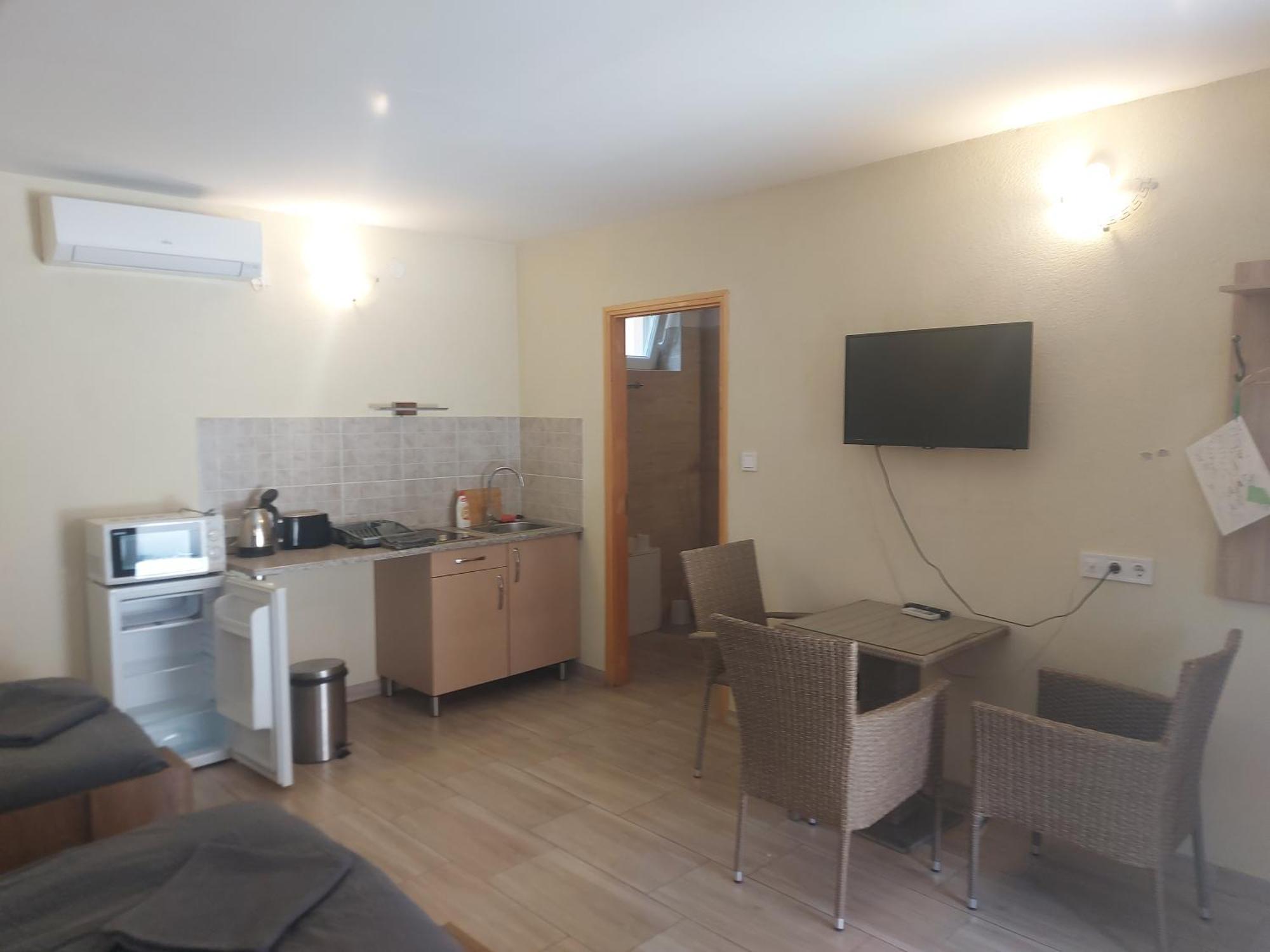 Apartman116 Airport Апартаменты Вечеш